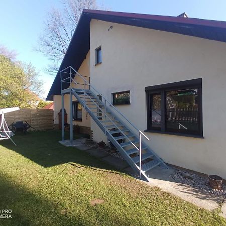 伦布尔克Podkrovni Apartman Tereza公寓 外观 照片